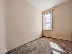 Photo 5- click for photo gallery